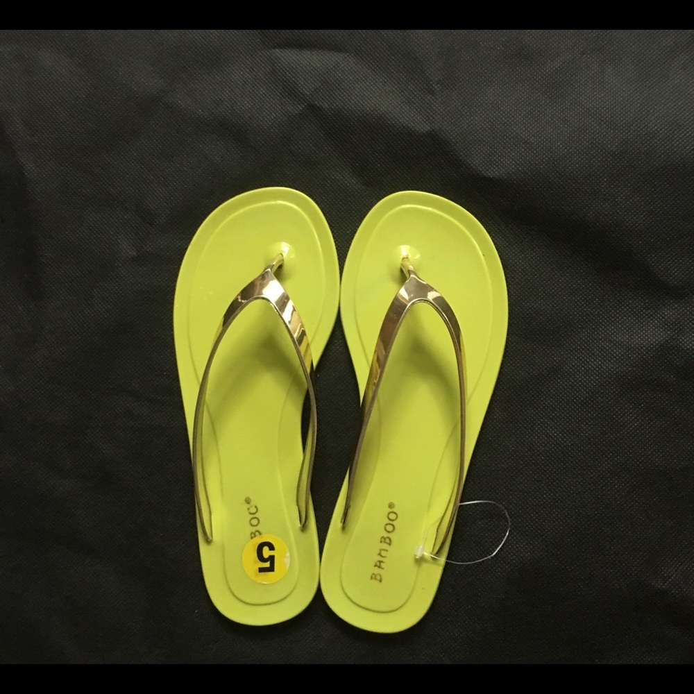 Bamboo slippers